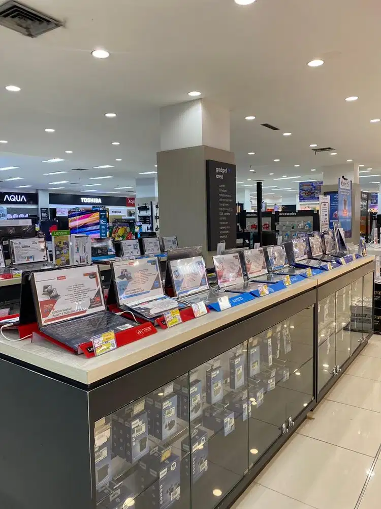 laptop dengan berbagai merk