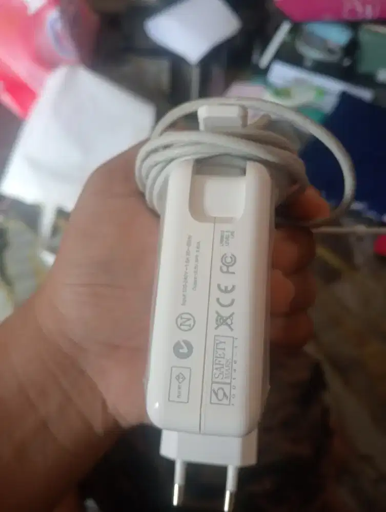 charger macbook pro 2012