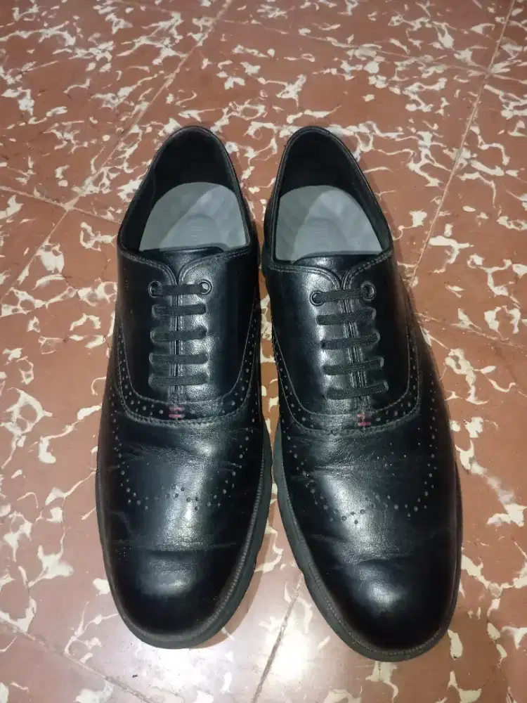 Sepatu formal gino mariani original