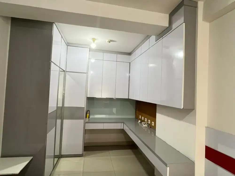 DISEWAKAN APARTEMEN OAK TOWER JAKARTA TIMUR MURAH
