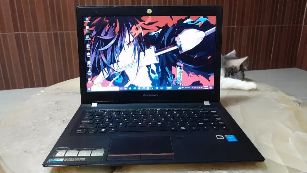 Laptop Lenovo E31 Core i5 Ram 8GB ssd 128GB GEN 5