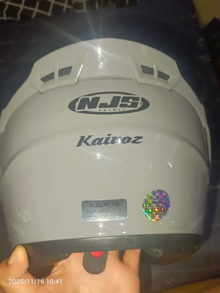 NJS Kairos stone Grey