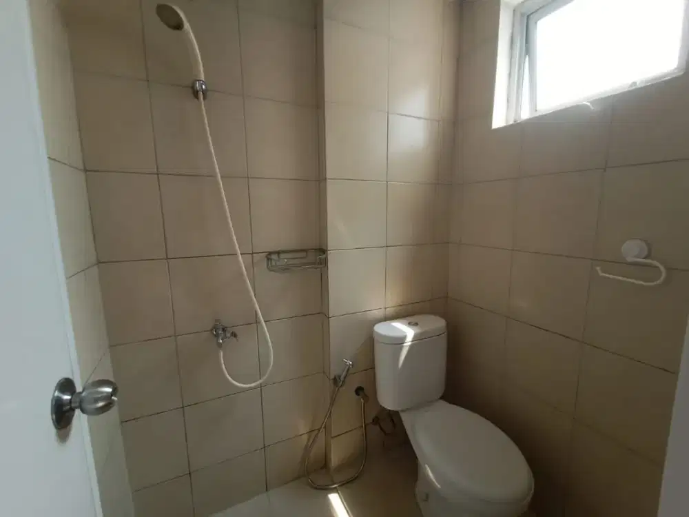 DIJUAL APARTEMEN OAK TOWER JAKARTA TIMUR MURAH