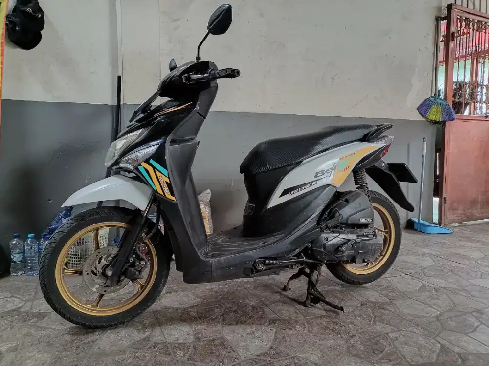 Honda Beat POP spesial edition eSP PGMFi