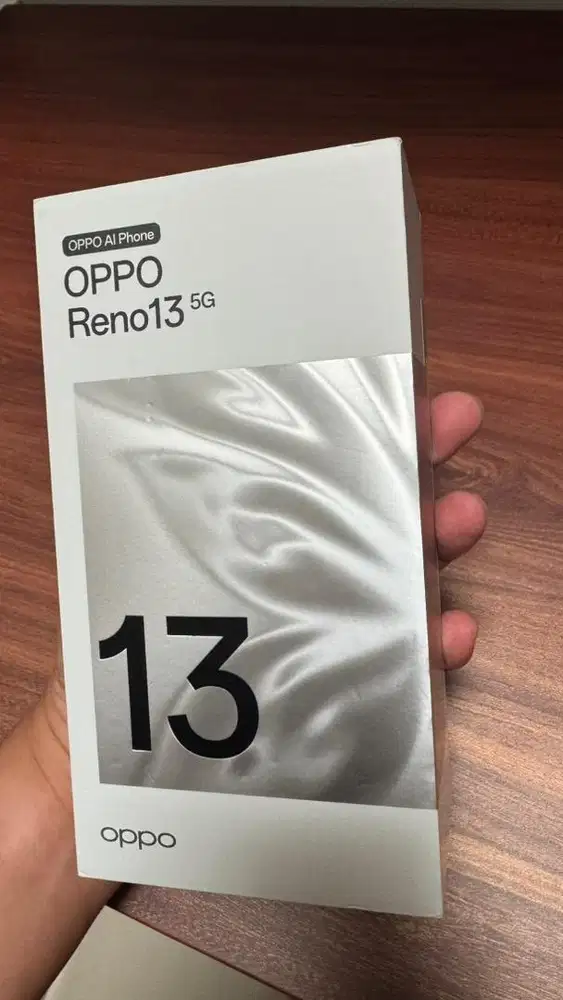Oppo Reno 13 5G