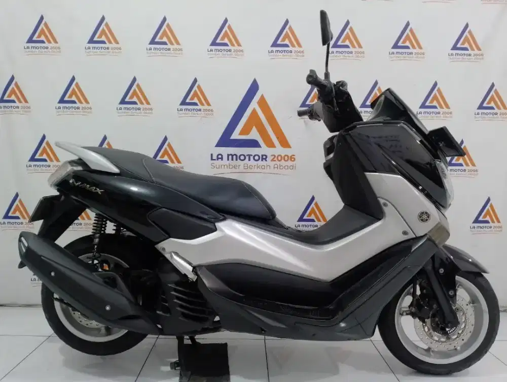 DI JUAL NMAX OLD 2016 SIAP PAKAI (KREDIVO/PAYLATER/CC 0%/TT)