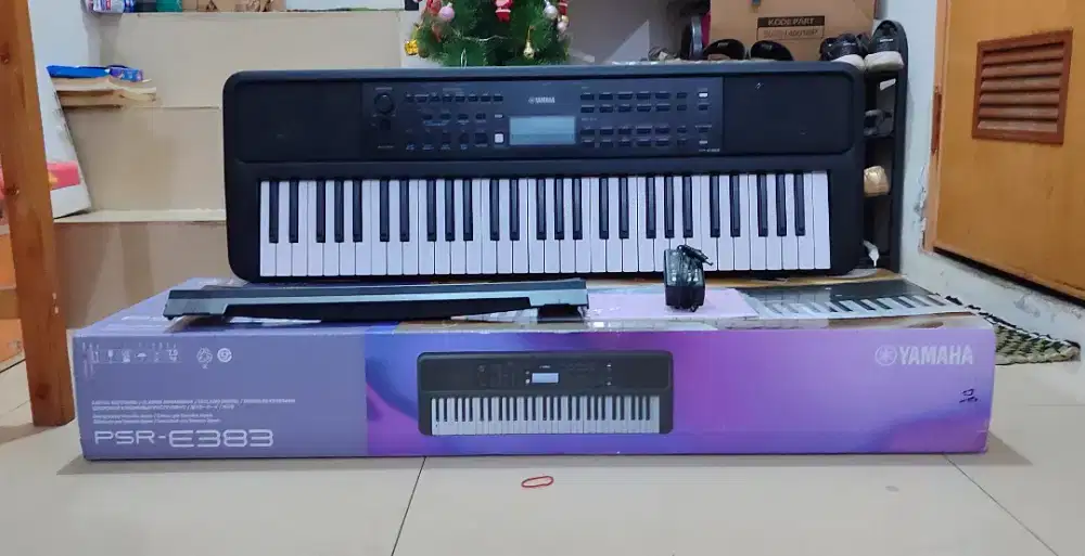 Yamaha PSR E383 lengkap mulus, bisa tt gan