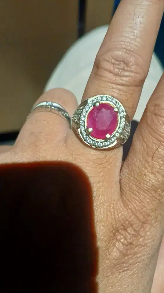 Batu permata Natural