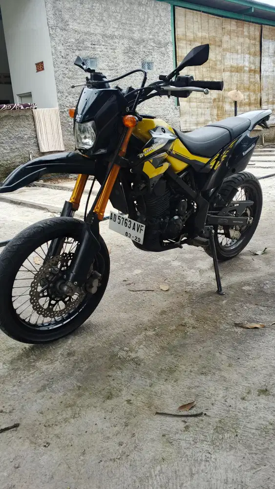 Dtracker kuning murah
