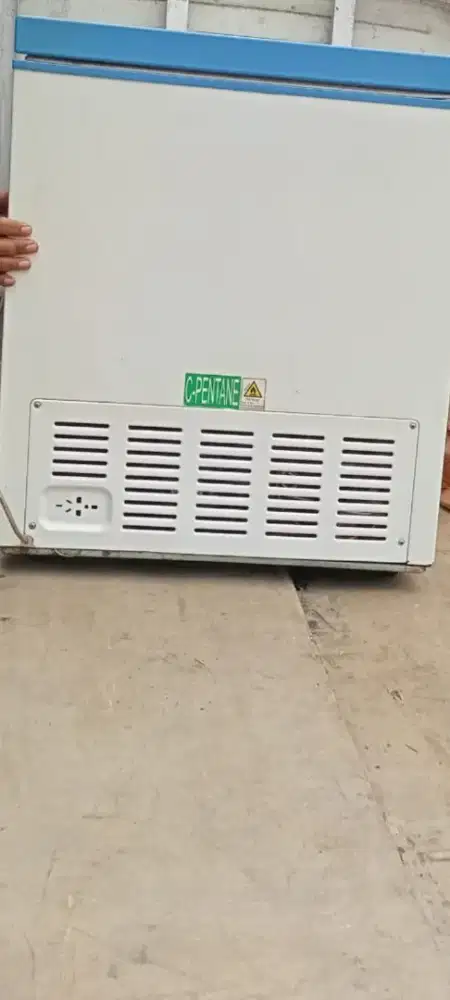 Jual beli barang bekas tv AC kulkas all.