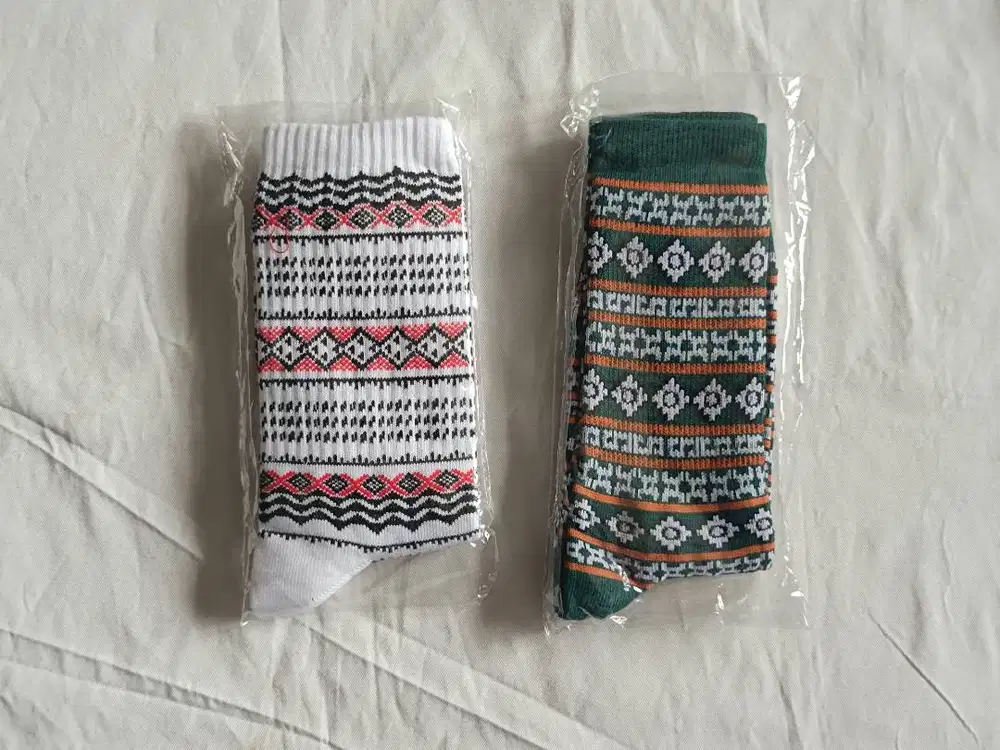 Kaos Kaki Tribal Untuk Kuliah Kerja Bonus Insole Heel Grip