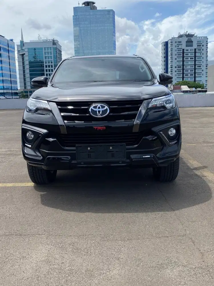 TOYOTA FORTUNER VRZ TRD 2020
