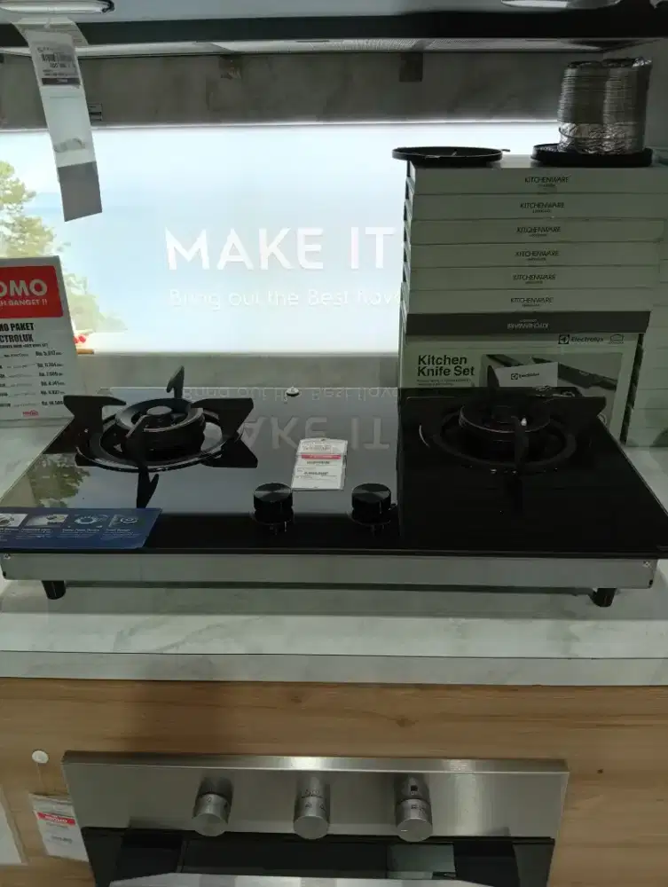 ELECTROLUX EHG7230BE 78CM 2TK BUILT IN HOB