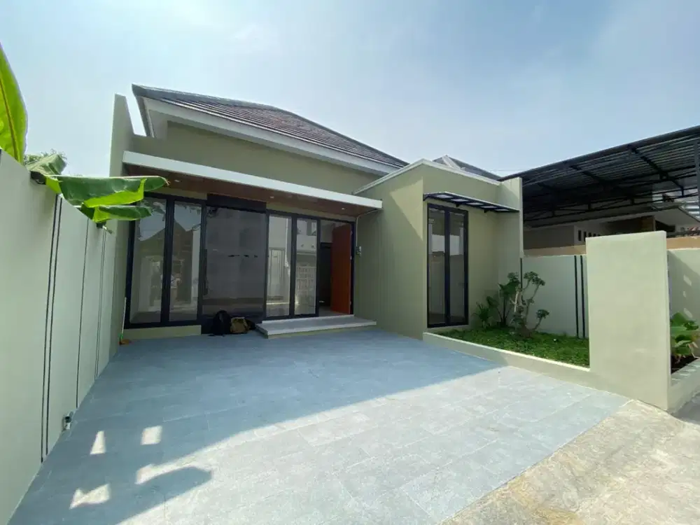 Rumah Limasan Oase Modern di Barat Jogja