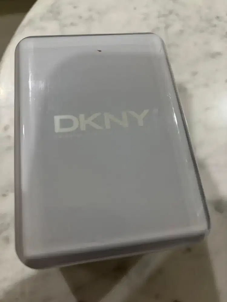 Jam tangan mewah DKNY ori