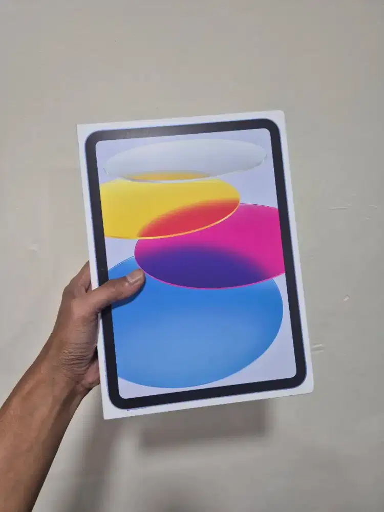 iPad 11 128gb WiFi only blue new segel