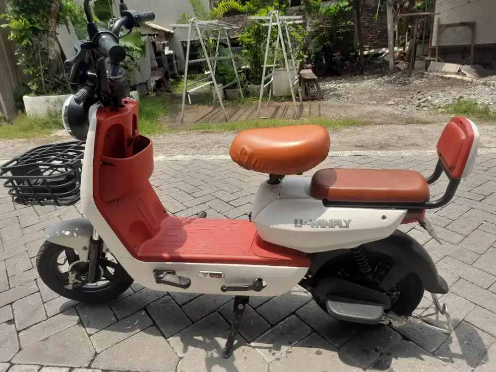 Sepeda listrik U winfly