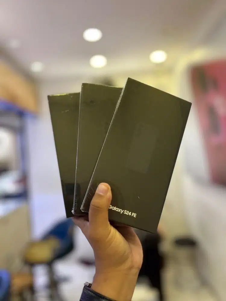 Samsung S24 FE Ram 8/256 New Segel Garansi Resmi