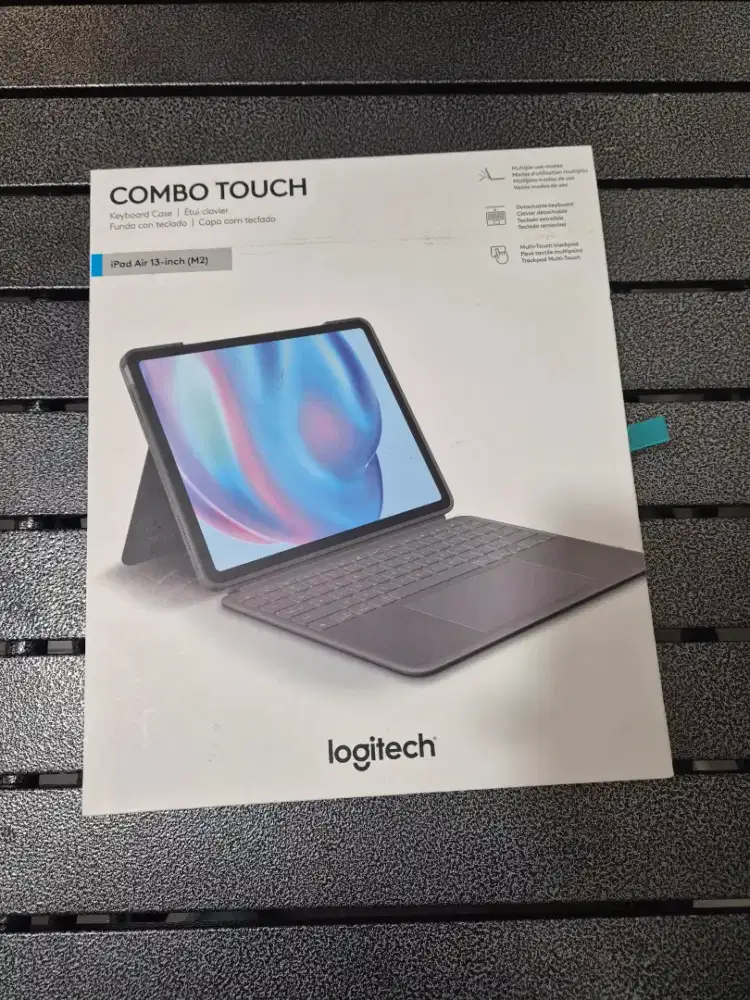 Magic keyboard Logitech combo touch for iPad 13 inch