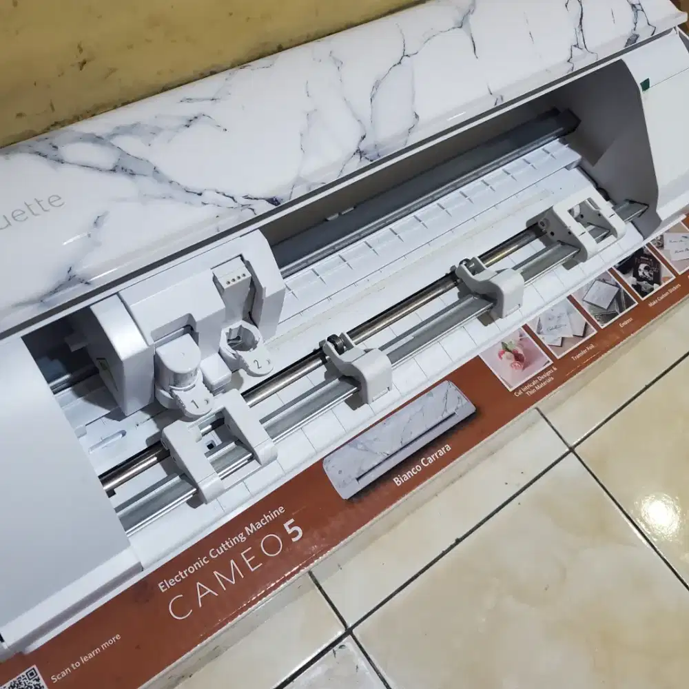 Cameo 5 Second Like New