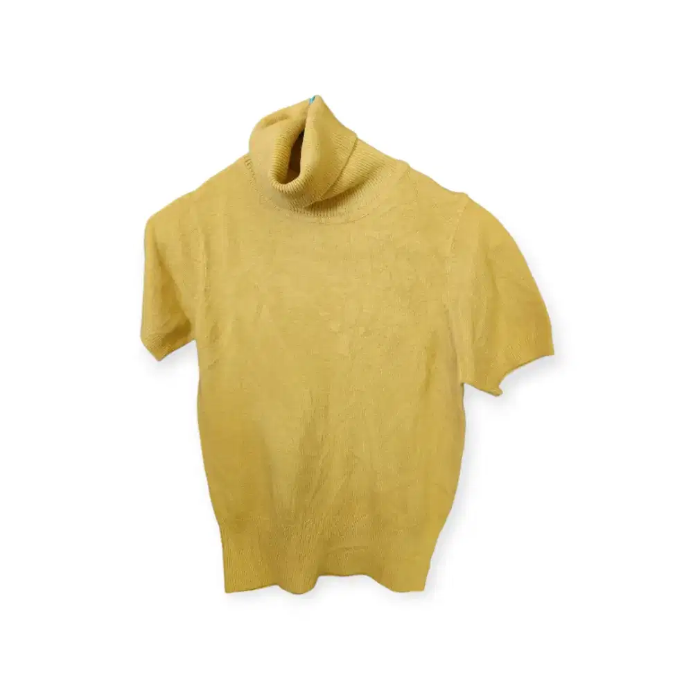 Bahan sweater atasan wanita
Warna kuning