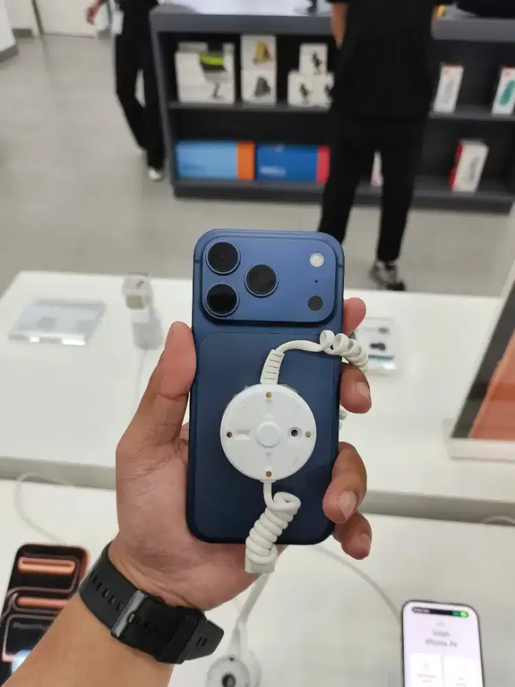 Cicilan iPhone 17 Pro Series