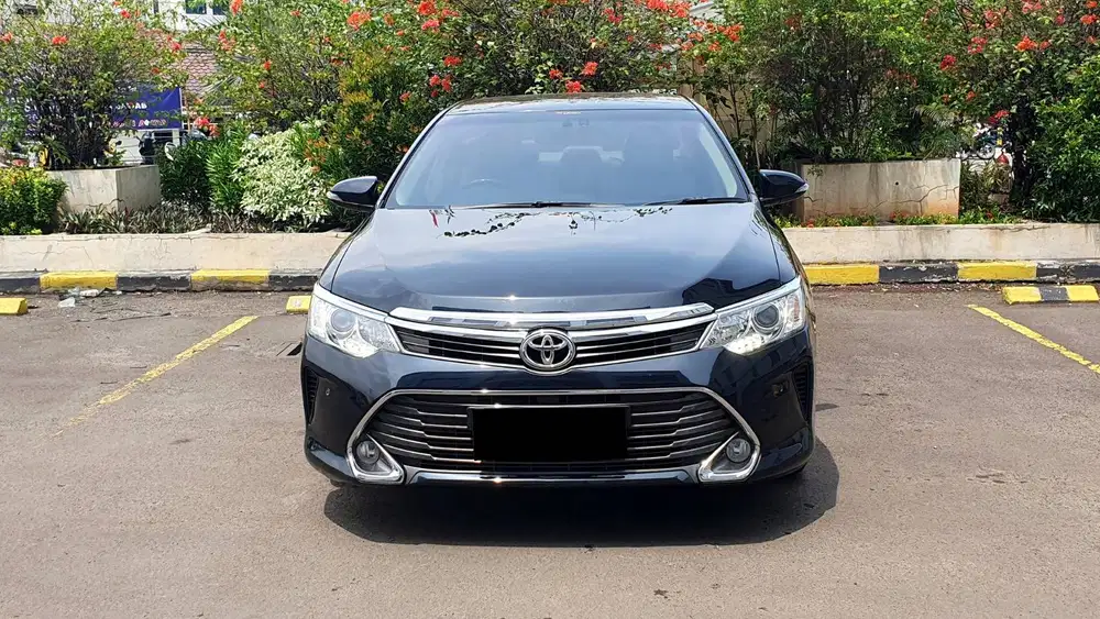 Toyota Camry 2.5 V Hitam 2017 NIK 2016 Super Antik Low Km 14Rb Record