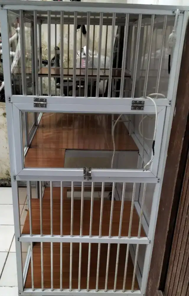 Kandang Kucing Bekas