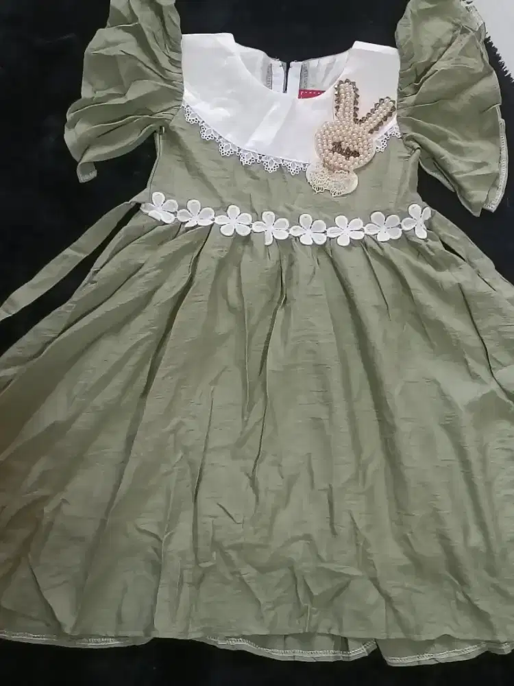 Dress anak perempuan