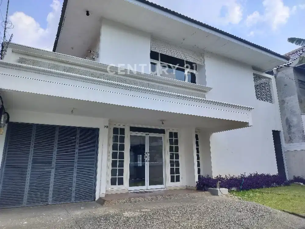 Dijual Rumah Nyaman Dan Asri Di Jakarta Selatan