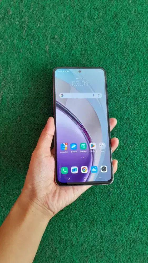 VIVO V40 LITE RAM 8+8/128 GB