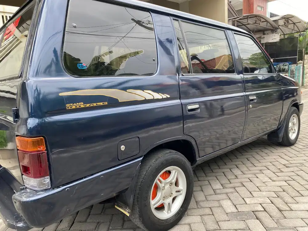 Isuzu Panther 2000 Diesel