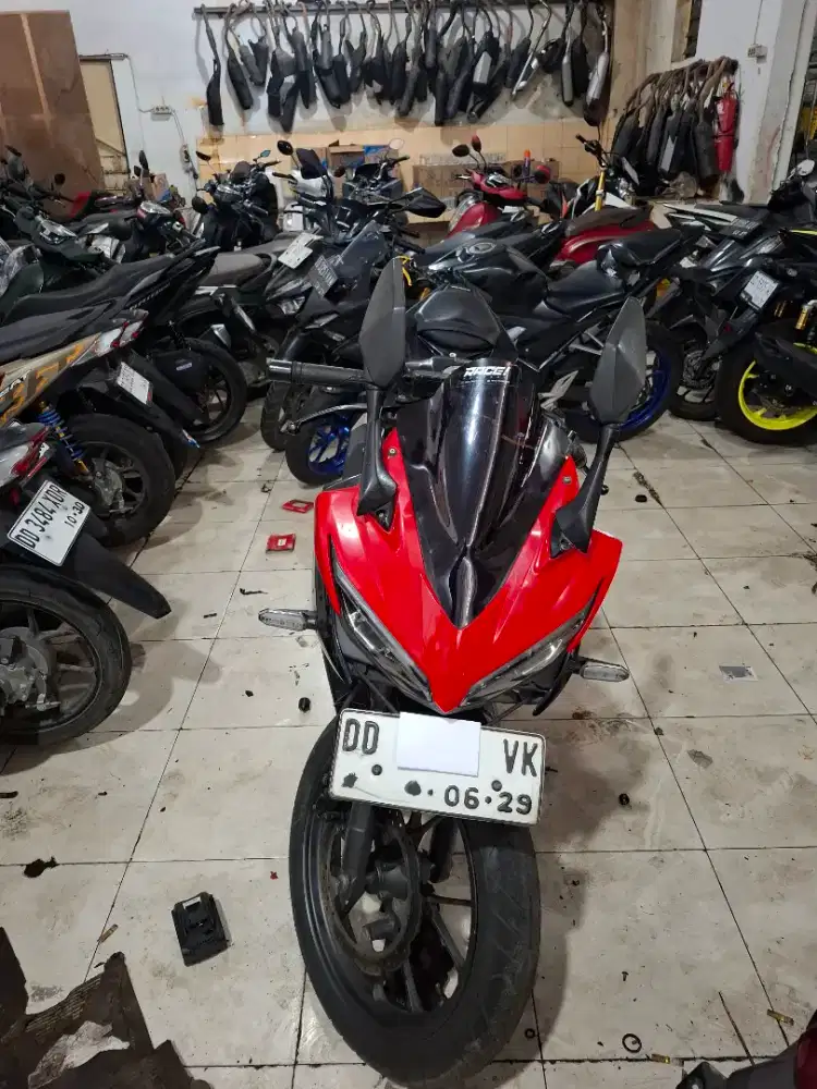 Honda Cbr 150cc 2022 hitam