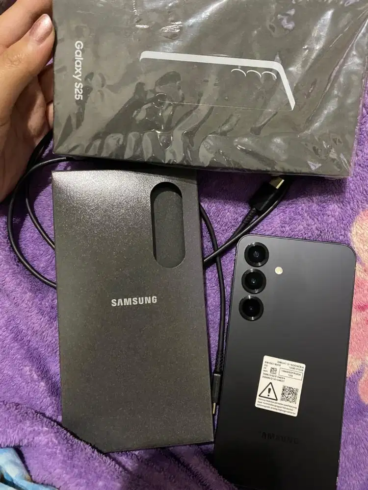 Samsung s25 12/512 GB RESMI SEIN
