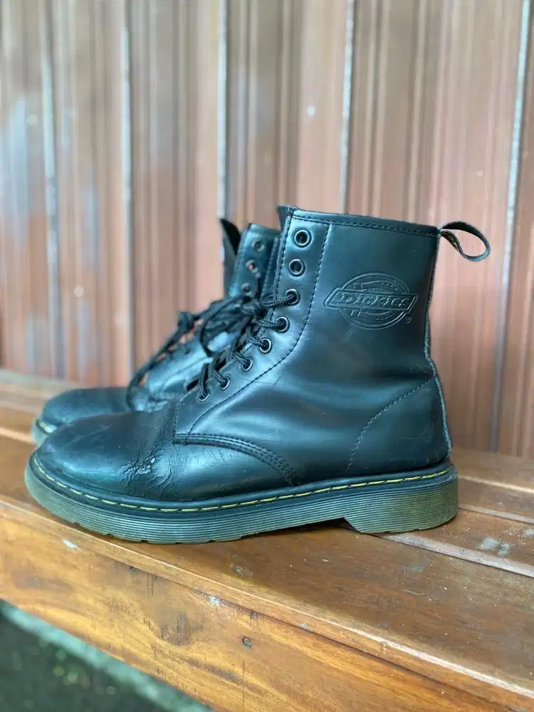 Sepatu Boots Dickies Ukuran 41-42
