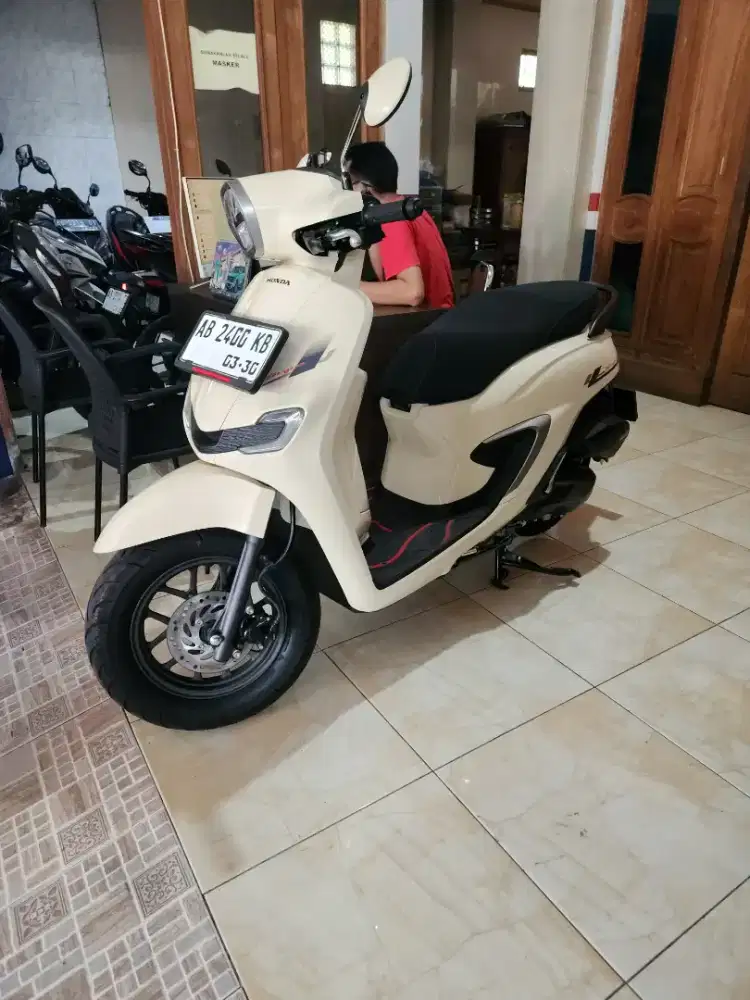 Stylo cbs putih 2025 gbm