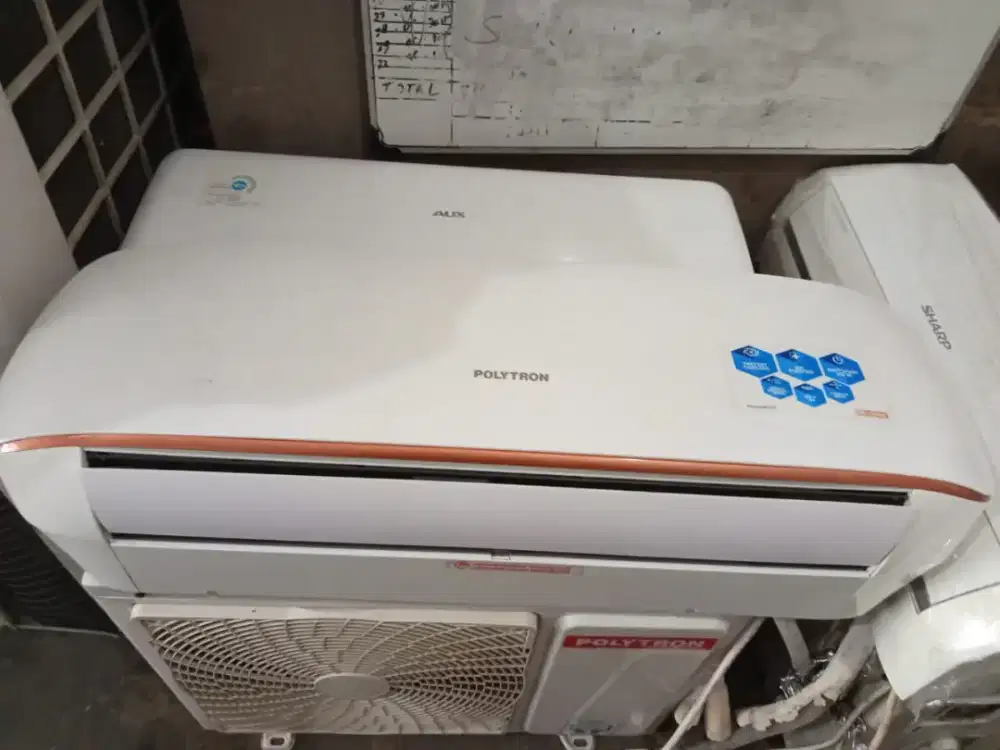 Ac Polytron setengah pk