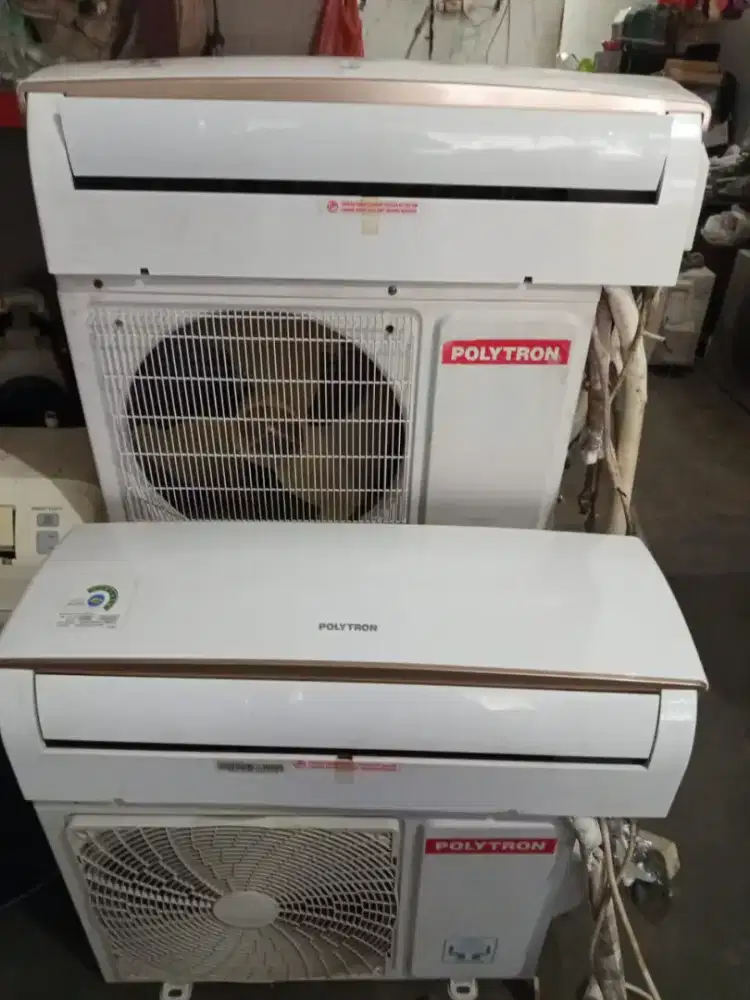 AC Polytron setengah pk