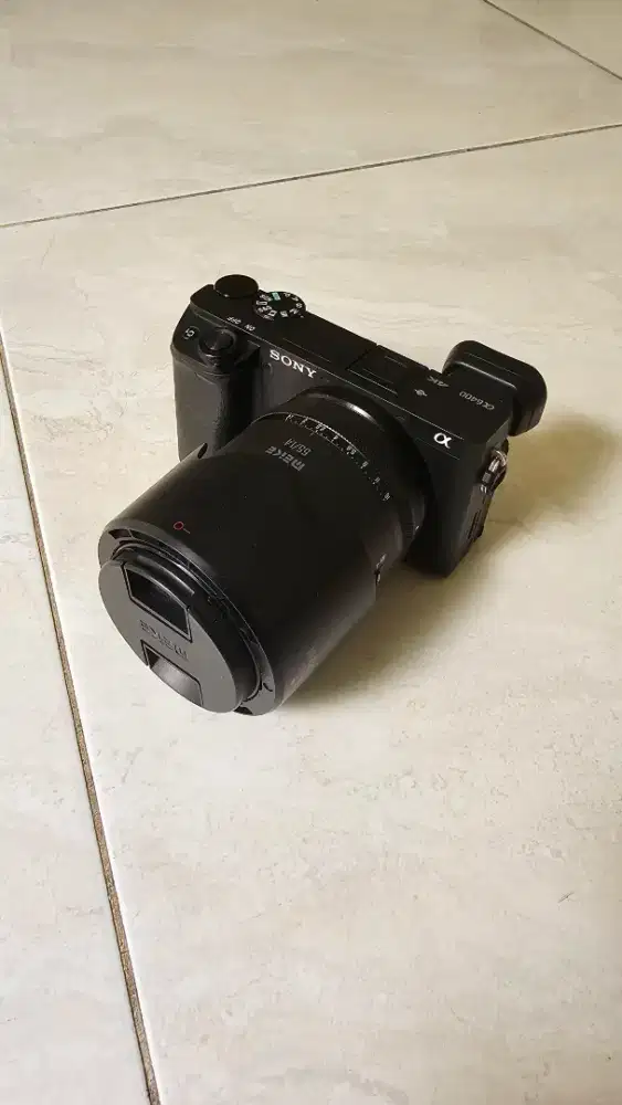 Sony a6400 & lensa meike 50mm