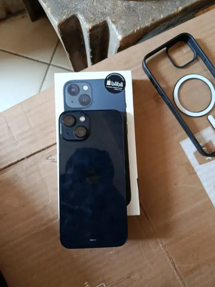Jual iPhone 13 ibox midnight 128 gb fullset