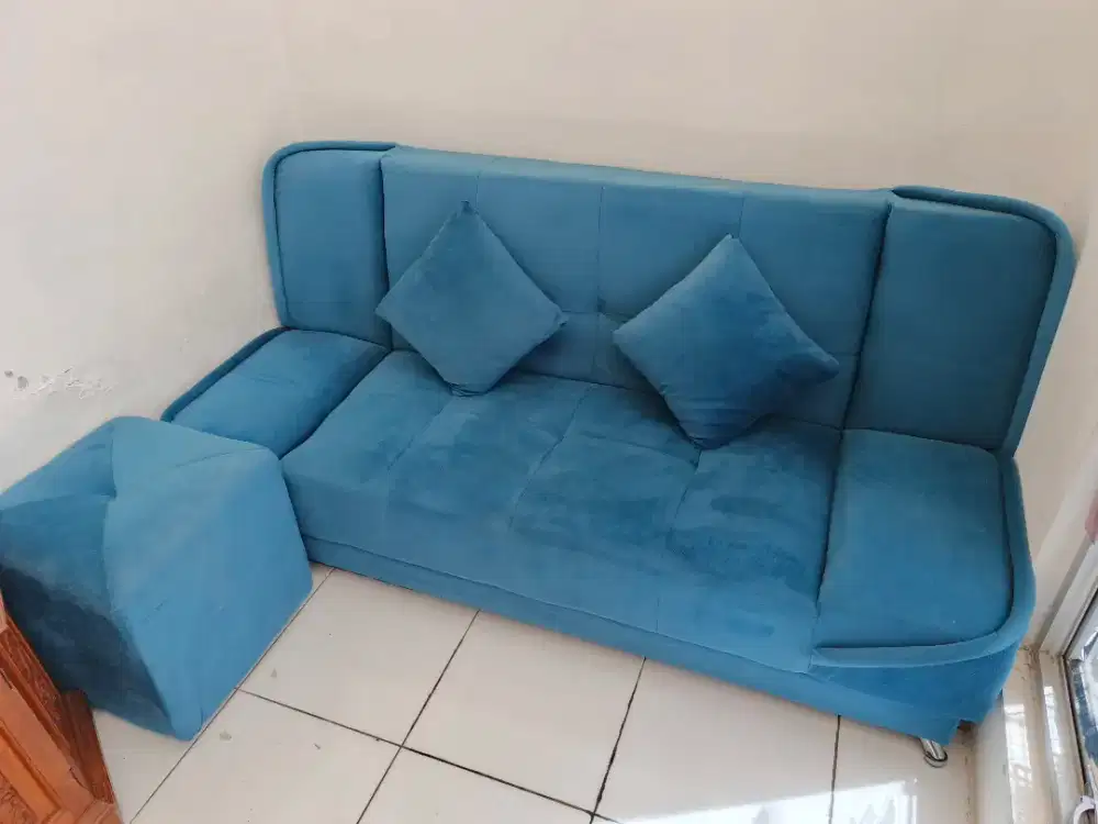 Sofa Bed Biru Beludru