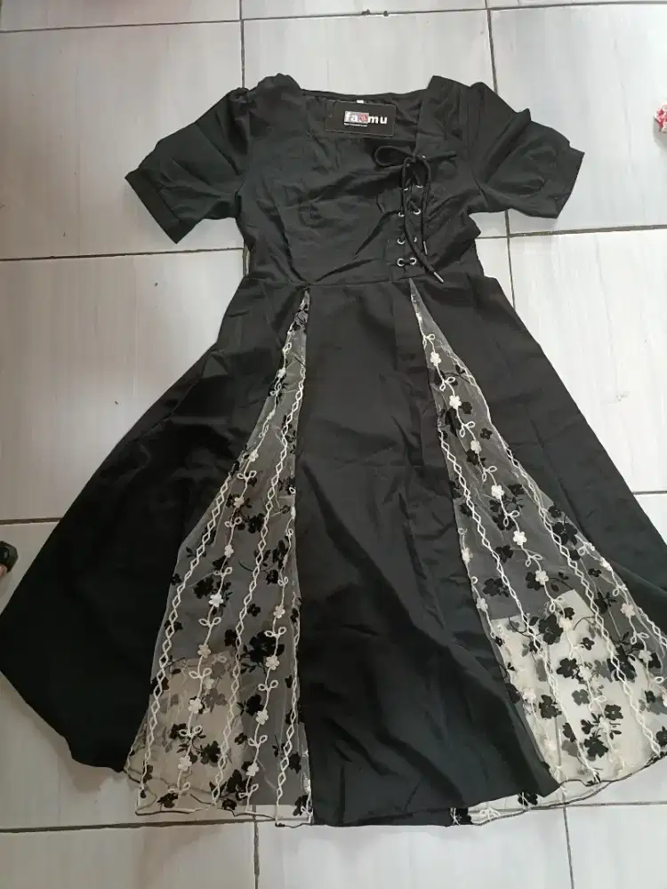 Dress dewasa perempuan