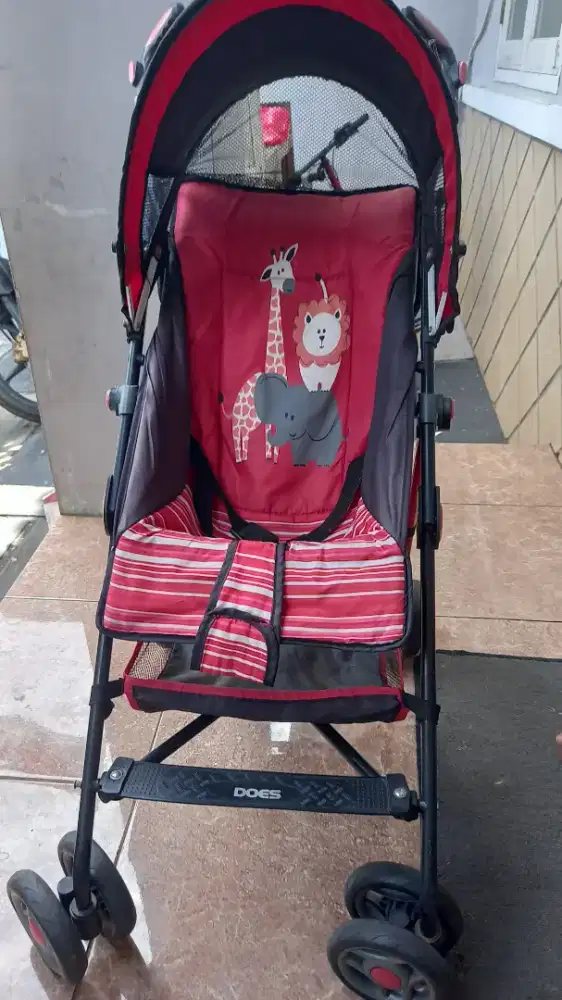 Stroller Bayi Merk Does