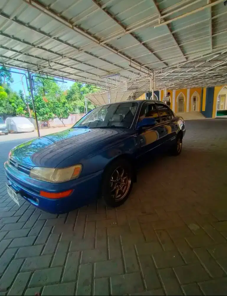 Corolla great cbu asli warna biru