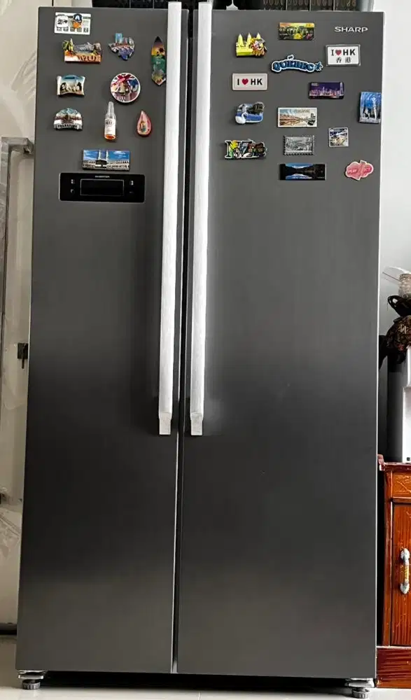 kulkas dua pintu merek sharp