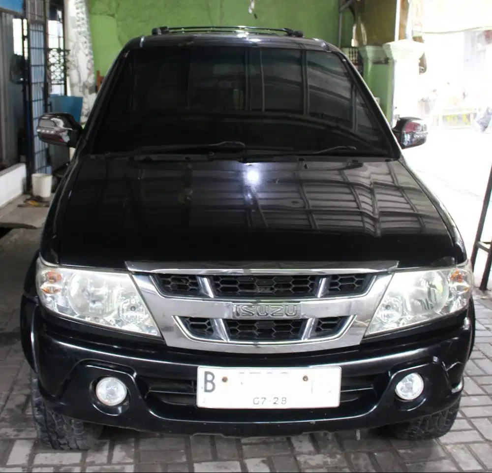 Isuzu Panther Grand Touring 2008 Diesel