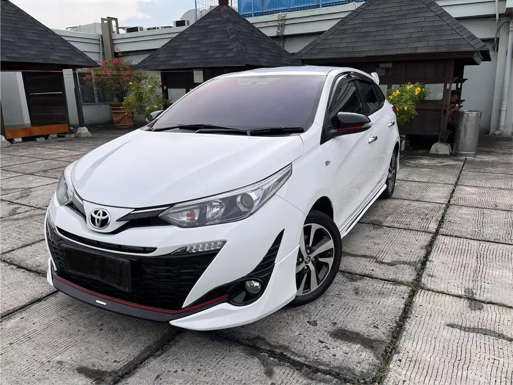 (Km Low 50ribuan Record) TOYOTA YARIS S TRD AT 2019