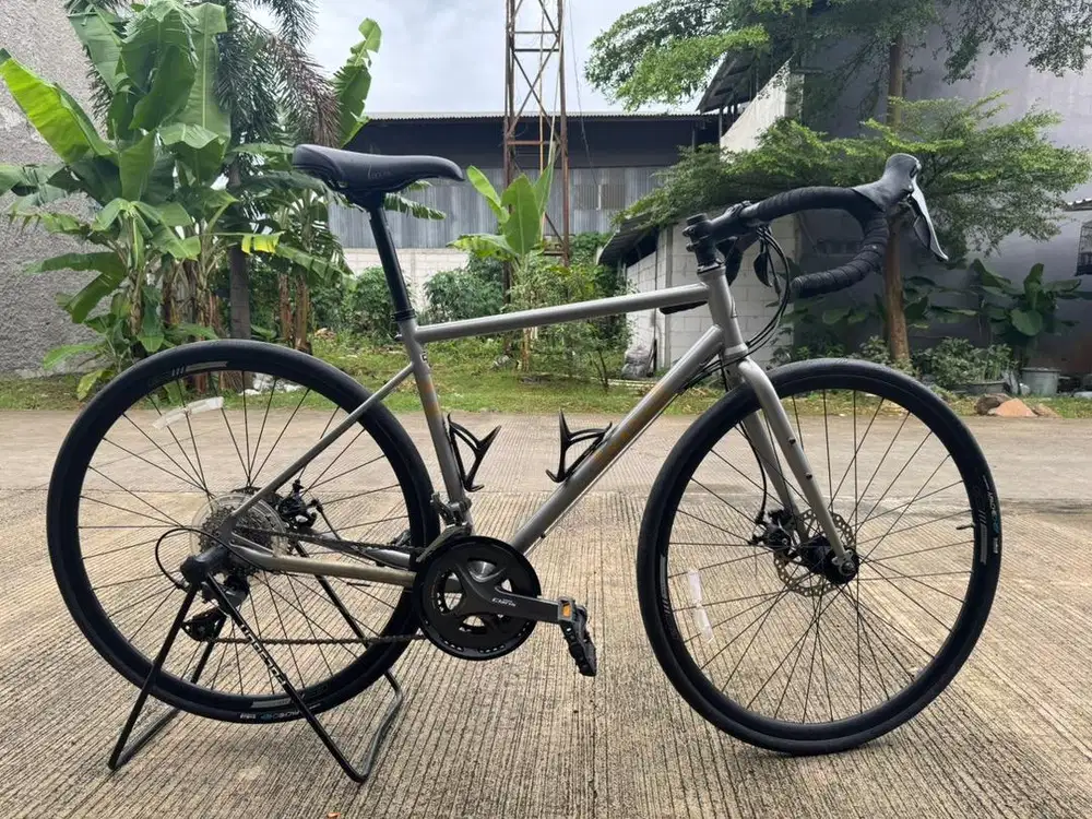 Sepeda Gravel Marin Nicasio 1