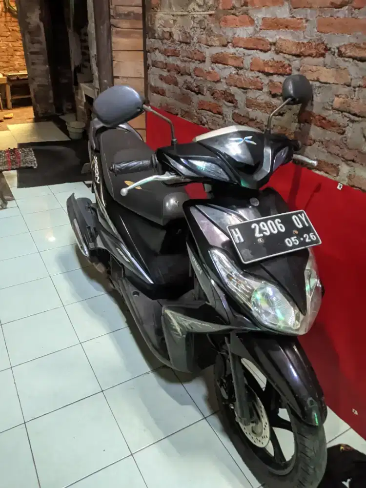 XEON 125 KARBU TAHUN 2011