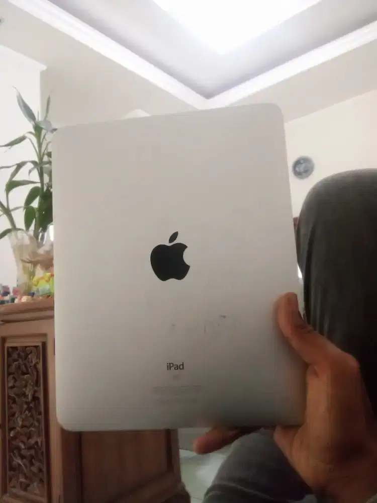 iPad gen pertama